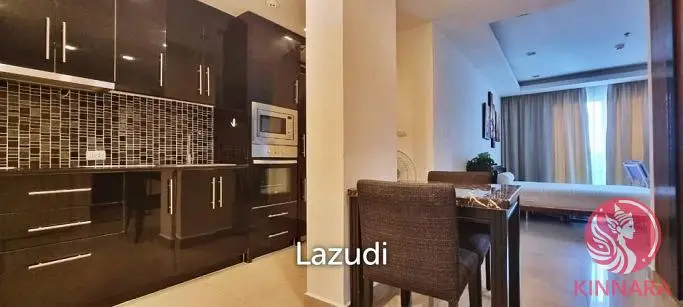 Хол