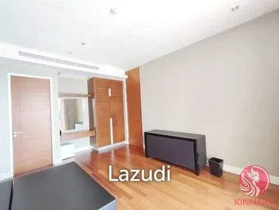 Хол