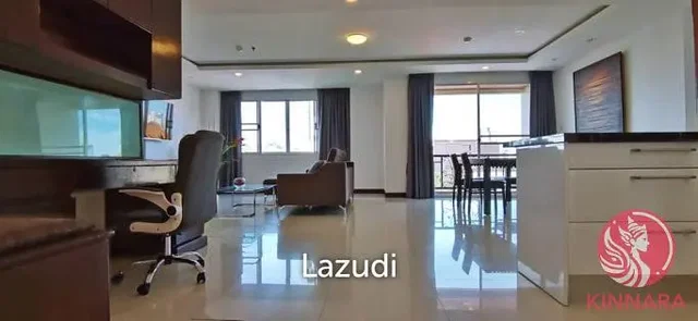 Хол