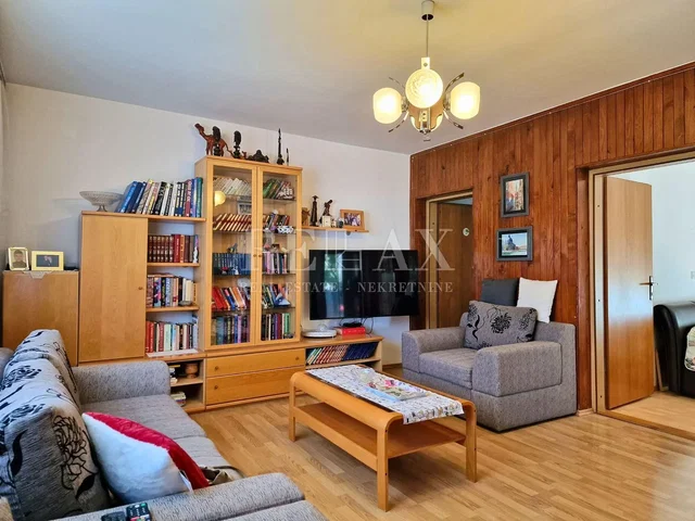 غرفة معيشة