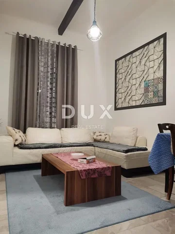 غرفة معيشة