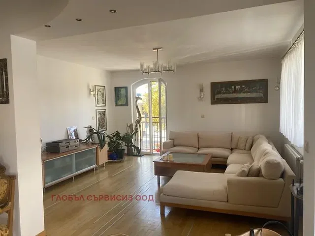 Salón