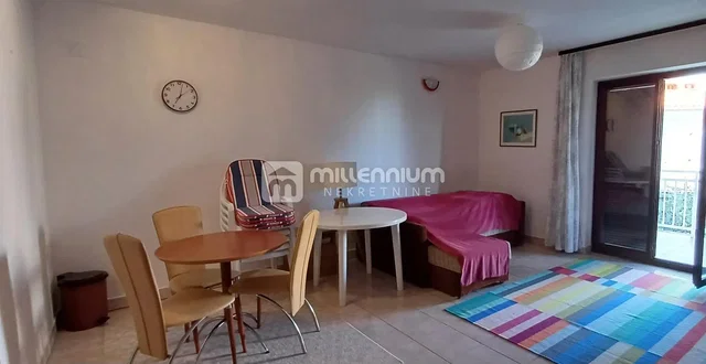 غرفة معيشة