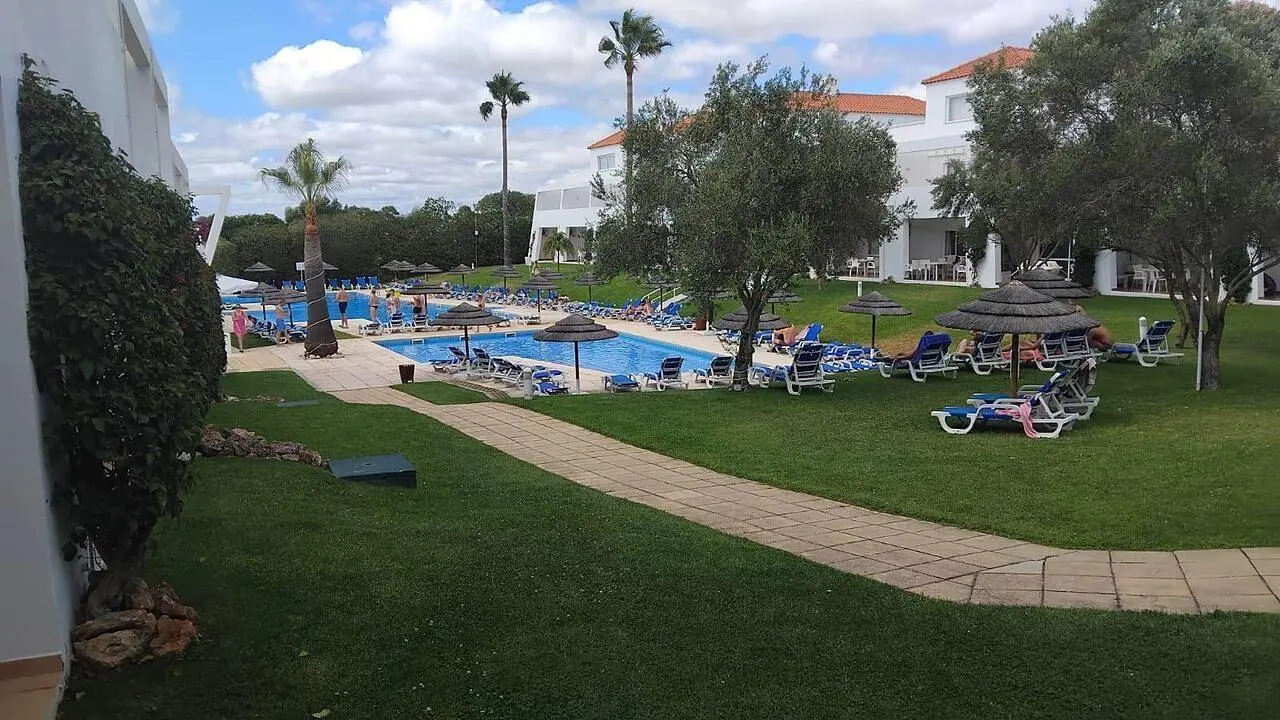 أخرى