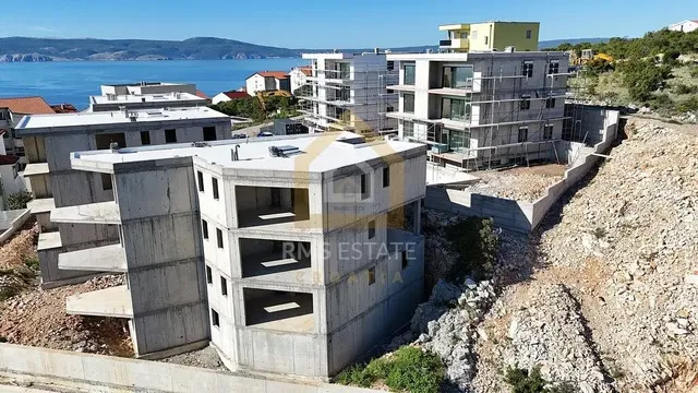 أخرى