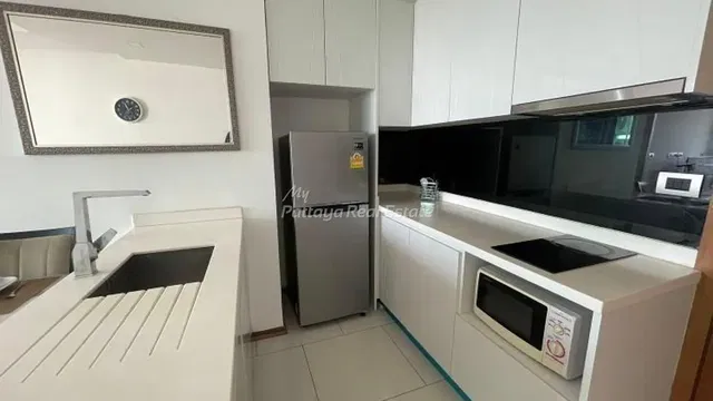 أخرى