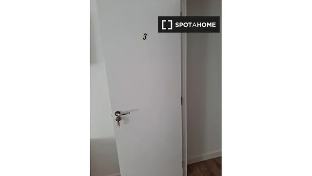 Хол