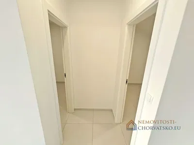 أخرى