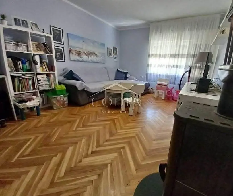 Oturma odası