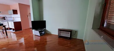 أخرى