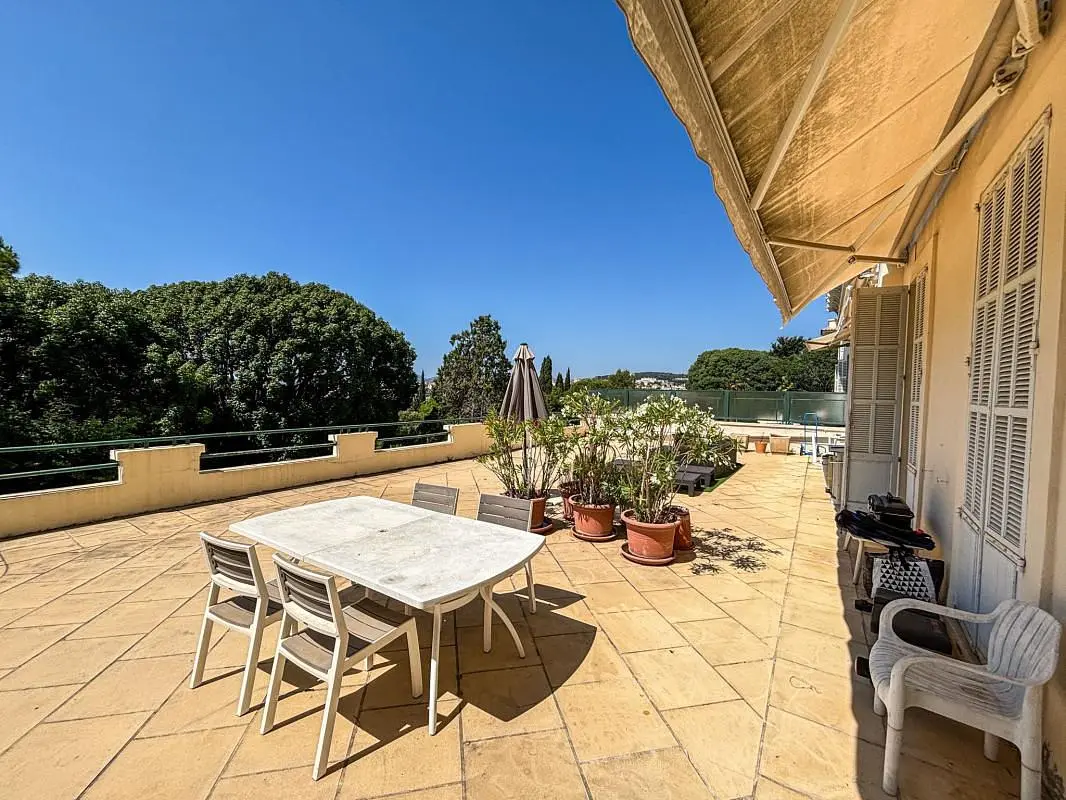 Дневна соба