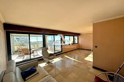 غرفة معيشة
