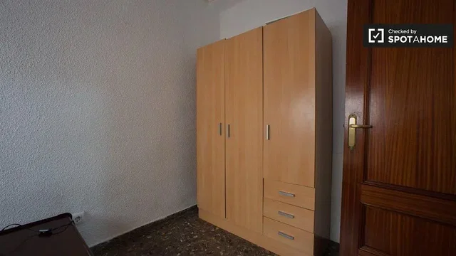 Хол