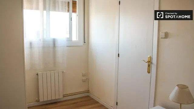 Хол