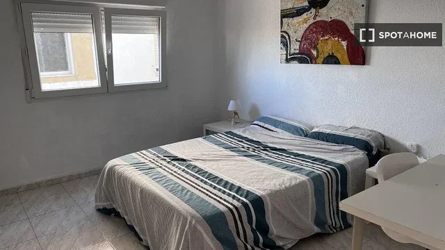 Хол