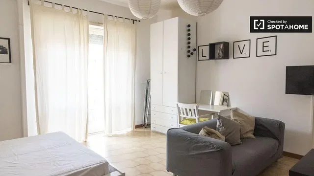Σαλόνι