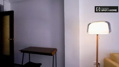 Хол
