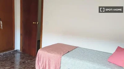 Хол