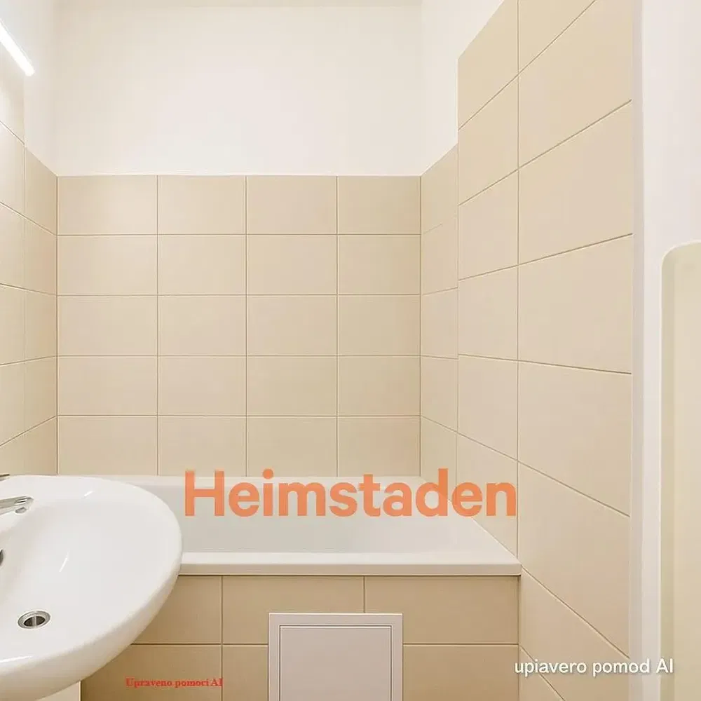 Wohnzimmer; holzboden, tageslicht, moderner stil, hohe decken