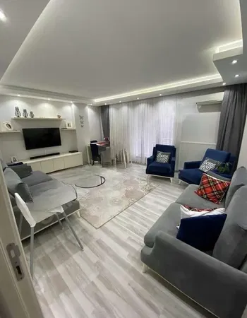 Küche; küchengeräte, holzboden, tageslicht, moderner stil, renoviert