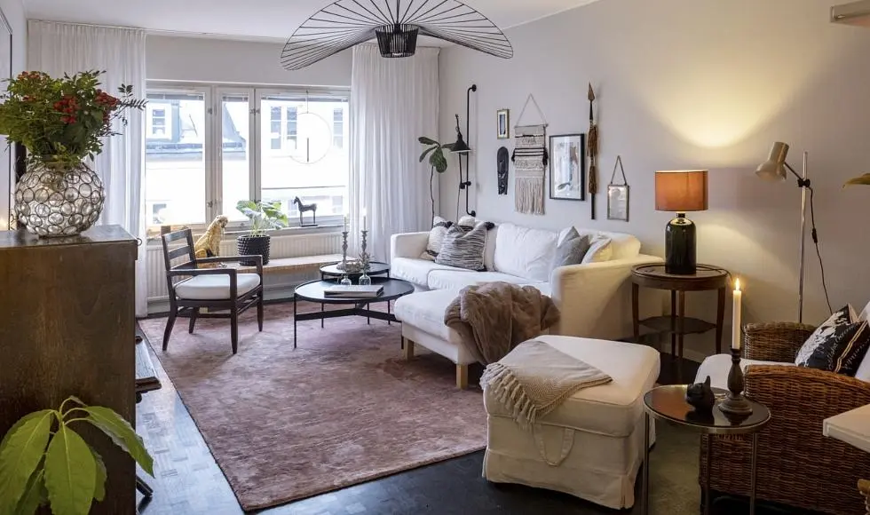 Cuisine; électroménager, parquet, lumière naturelle, style moderne, rénové