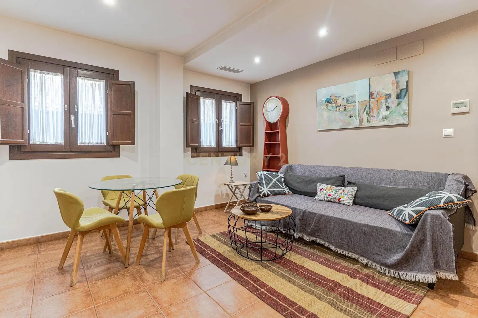 Küche; küchengeräte, holzboden, tageslicht, moderner stil, renoviert