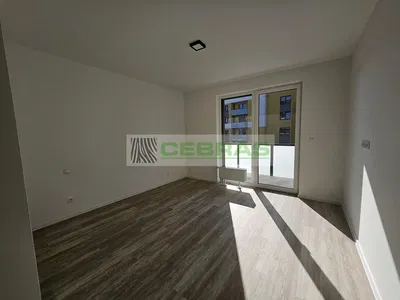 Dnevni boravak; drveni pod, prirodna svjetlost, moderan stil, visoki stropovi