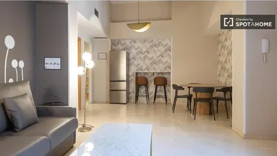 Cuisine; électroménager, parquet, lumière naturelle, style moderne, rénové