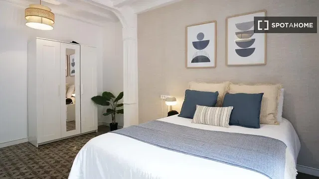 Küche; küchengeräte, holzboden, tageslicht, moderner stil, renoviert