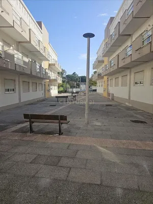 Living room; wood floor, natural light, modern style, high ceiling