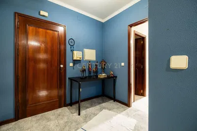 Cucina; elettrodomestici, pavimento in legno, luce naturale, stile moderno, ristrutturato