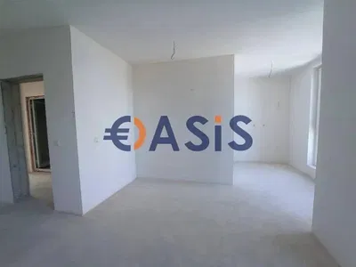 Dnevni boravak; drveni pod, prirodna svjetlost, moderan stil, visoki stropovi