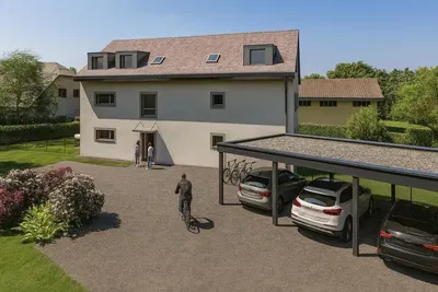 Kuchyně; kuchyňské spotřebiče, dřevěná podlaha, přirozené světlo, moderní styl, po rekonstrukci