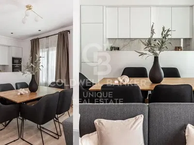 Küche; küchengeräte, holzboden, tageslicht, moderner stil, renoviert