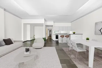 Κουζίνα; συσκευές κουζίνας, ξύλινο πάτωμα, φυσικό φως, μοντέρνο στυλ, ανακαινισμένο