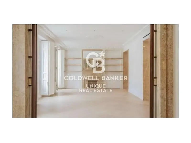 Küche; küchengeräte, holzboden, tageslicht, moderner stil, renoviert