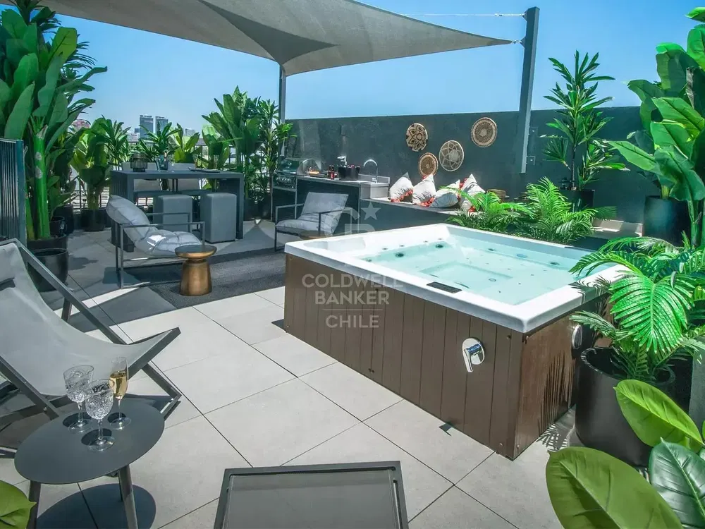 Dnevna soba; drveni pod, prirodno svjetlo, moderni stil, visoki plafoni