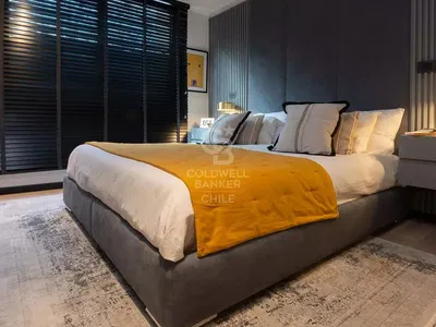 Dnevna soba; drveni pod, prirodno svjetlo, moderni stil, visoki plafoni