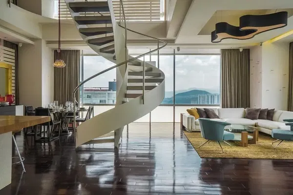 Cuisine; électroménager, parquet, lumière naturelle, style moderne, rénové