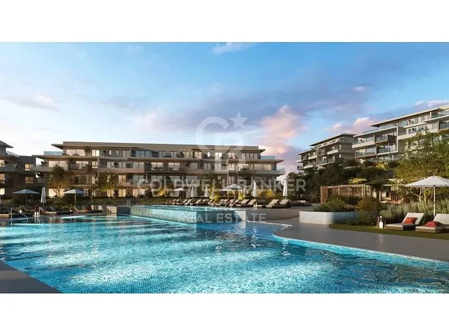 Дневна соба; дрвени под, природно светло, модерни стил, високи плафони