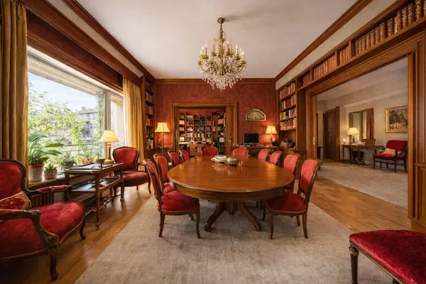 Küche; küchengeräte, holzboden, tageslicht, moderner stil, renoviert