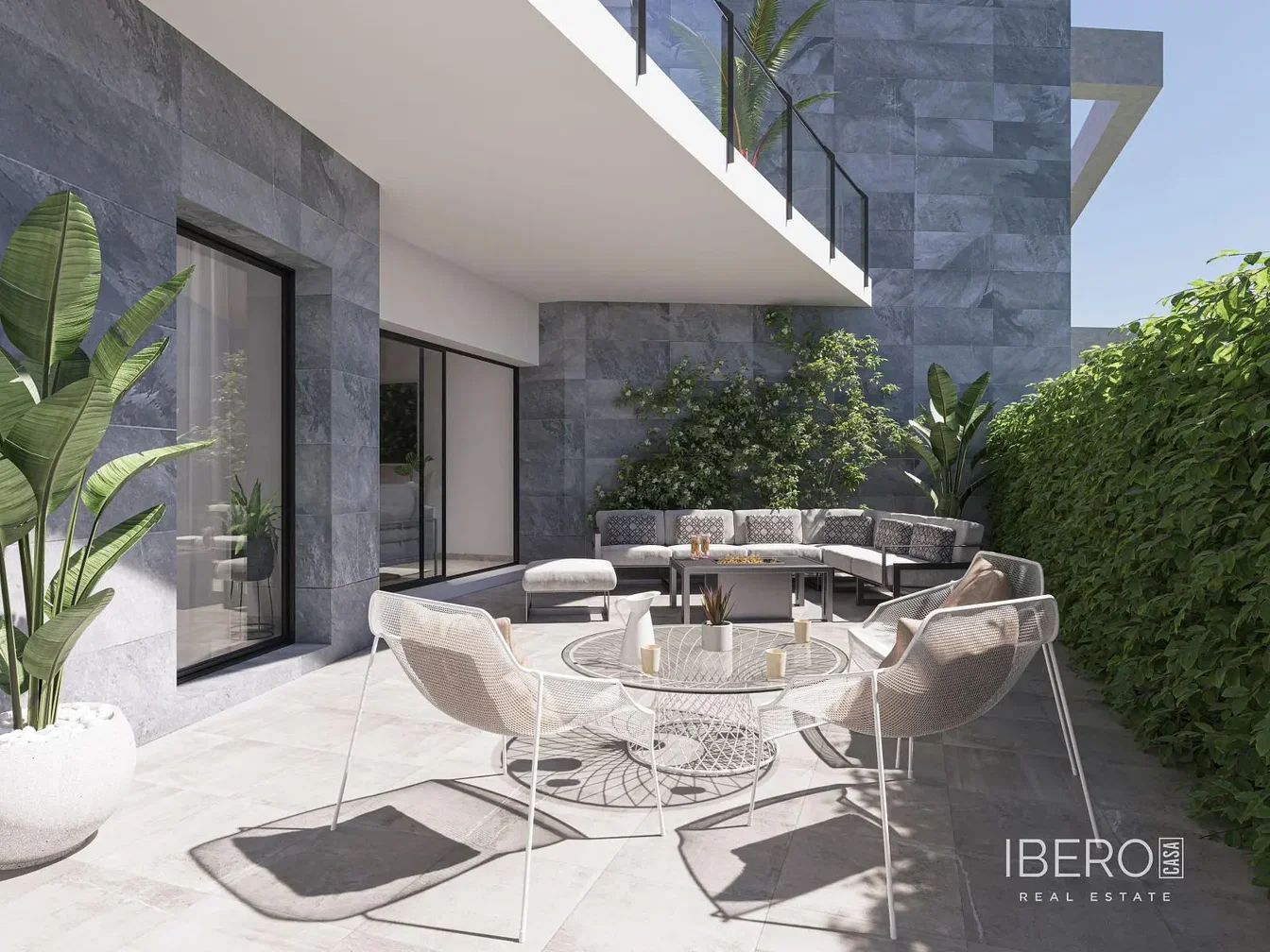 Wohnzimmer; holzboden, tageslicht, moderner stil, hohe decken