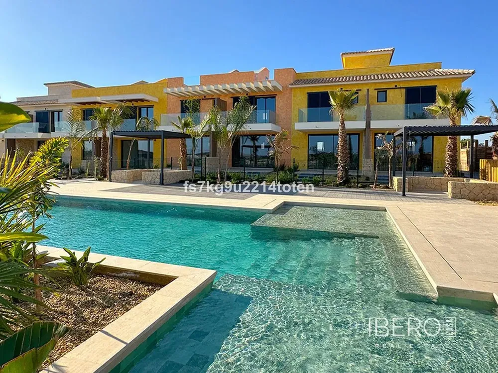 Salon; parquet, lumière naturelle, style moderne, hauteur sous plafond