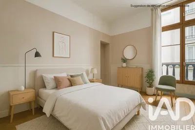 Living room; wood floor, natural light, modern style, high ceiling