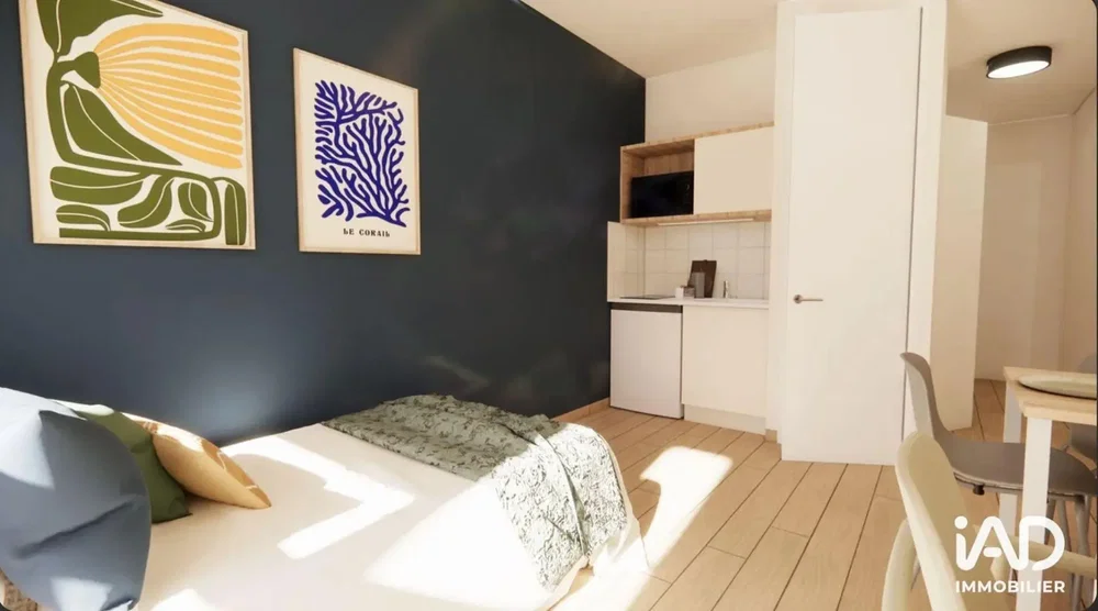 Küche; küchengeräte, fliesenboden, tageslicht, moderner stil, renoviert
