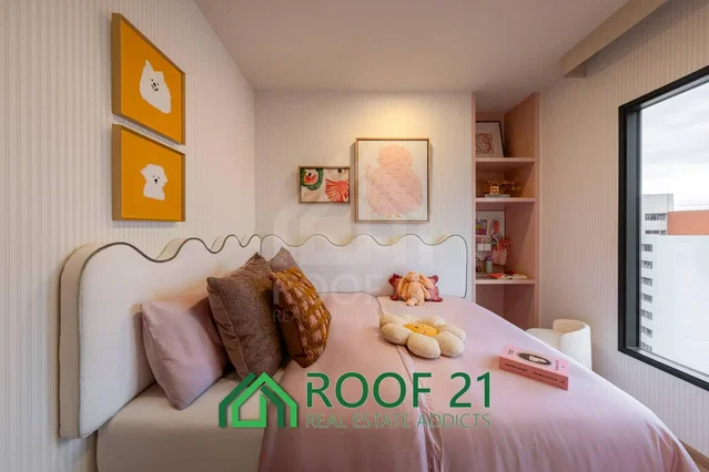 Cuisine; électroménager, parquet, lumière naturelle, style moderne, rénové