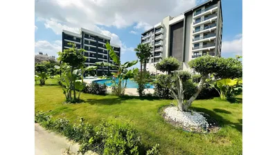 Living room; wood floor, natural light, modern style, high ceiling