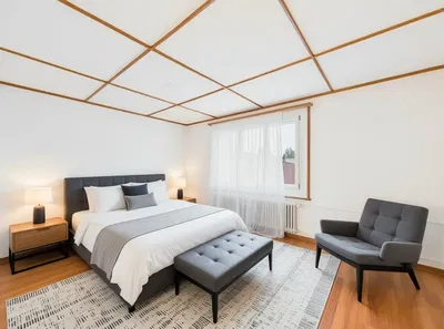 Хол; дървен под, естествена светлина, модерен стил, високи тавани