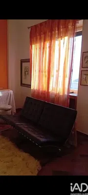 Kuhinja; kuhinjski aparati, drveni pod, prirodno svjetlo, moderni stil, renoviran