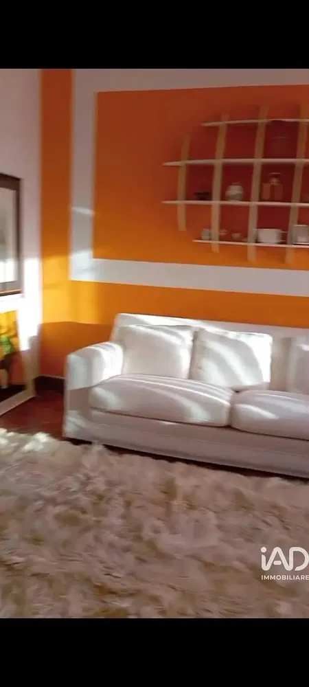 Kuhinja; kuhinjski aparati, drveni pod, prirodno svjetlo, moderni stil, renoviran